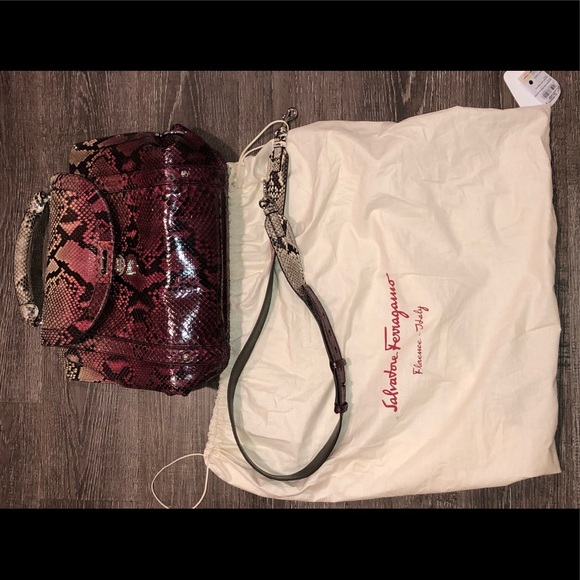 Salvatore Ferragamo Handbags - Ferragamo bag